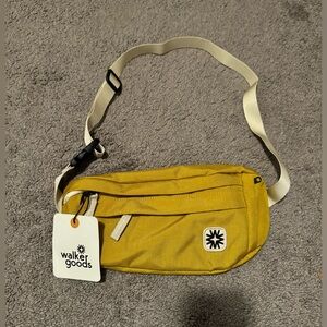 NWT Walker Family Goods Fanny pack
